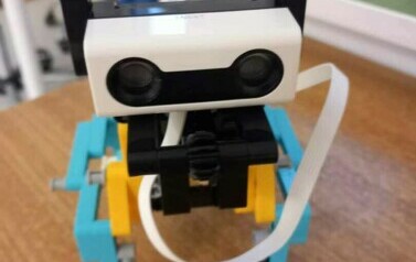 Szczeniaczek z klock&oacute;w Lego Spike Prime