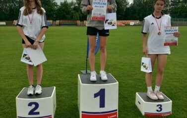 Zuzanna Małyga, Aleksandra Świetlik na podium
