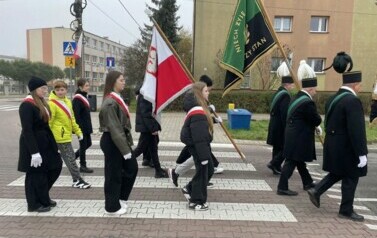 Przemarsz do kościoła