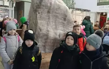 Uczniowie klas 1 b w Kopalni Soli Bochnia