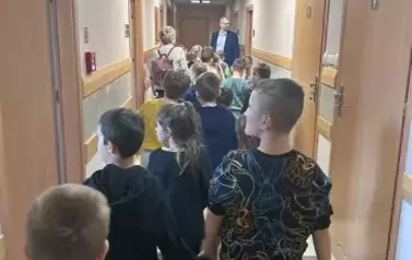 Zwiedzanie przez uczni&oacute;w sekretariat&oacute;w wydział&oacute;w sądowych