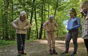 Wyścig ślimaka i ż&oacute;łwia w klasie 2 b