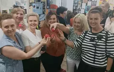 Tsougrisma, czyli walka na jajka - popularna na Cyprze tradycja wielkanocna