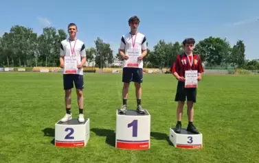 Bartek Adamkiewicz i Karol Szostak na podium