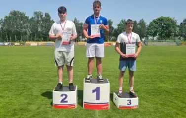 Denis Tomasik na podium