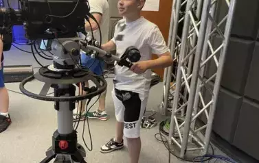 Igorowi podoba się praca operatora kamery