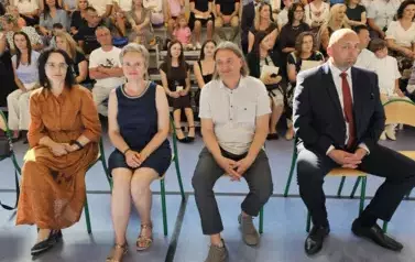 Nauczyciele i gość M. Kondek