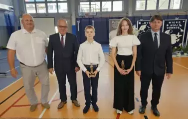 I. Kwiecjasz, J. Sk&oacute;rski, prymuska, Sz. Myśliwiec, dyr. D. Kubalski