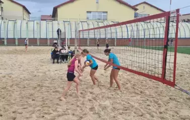 Zmiana stron po siatką