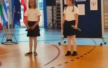 Śpiewające uczennice