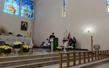 Przem&oacute;wienie dyrektora szkoły Dariusza Kubalskiego podczas uroczystej niedzielnej mszy świętej w intencji szkoły