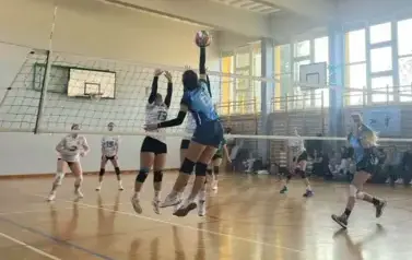 Lena w ataku