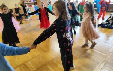Taniec i zabawy integracyjne
