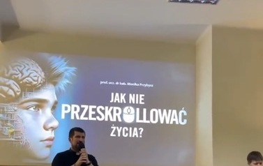 Konferencja - Jak nie przeskrolować życia