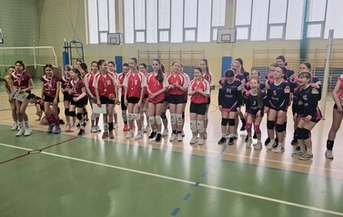 Podziękowanie drużynom za rywalizację w duchu fair play