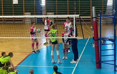 Kapitanowie podczas losowania