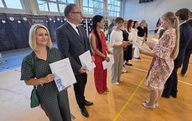 Podziękowania dla rodzic&oacute;w, kt&oacute;rzy wspierali działalność szkoły
