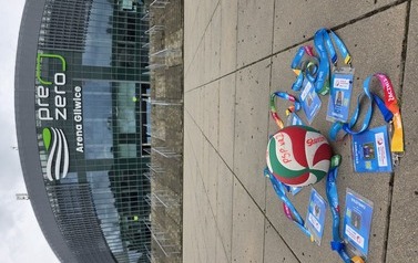 Przed halą&hellip; Pre Zero Gliwice