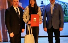 Oliwia Baczewska z nagrodą w kategorii sport szkolny
