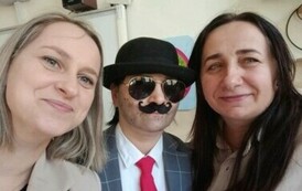 Pan Andrzej z Paniami z klasy 3 C