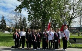 Poczty sztandarowe z opiekunem