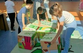 Zabawa dydaktyczna o recyklingu - puzzle