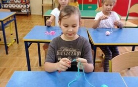 Prace dzieci z grupy szydełkowej