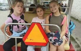 Uczennice w meleksie