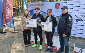 Najlepszy staszowianin i najlepsza staszowianka marszu Nordic Walking z nagrodami