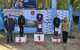 Jenna Dolińska z klasy 6 A na podium