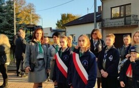 Członkowie drużyny harcerskiej