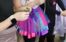 Amelka, Nadia i Lila odczytują wr&oacute;żby z ciasteczek