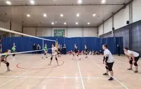Zesp&oacute;ł 2 przed przyjęciem zagrywki