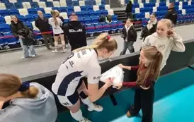 Spotkanie z zawodniczkami po meczu