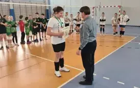Alicja Polniak odbiera statuetkę