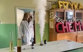 Doświadczenie chemiczne lokomotywa