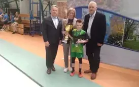 Wojciech Leks władzami Miasta i Gminy Stasz&oacute;w oraz prezesem Pogoni Stasz&oacute;w