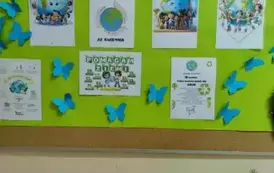 Gazetka przy świetlicy na Dzień Ziemi