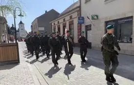 Wojskowa Asysta Honorowa z 18 Brygady Artylerii z Nowej Dęby