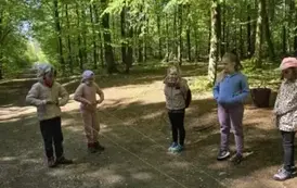 Wyścig ślimaka i ż&oacute;łwia w klasie 2 b