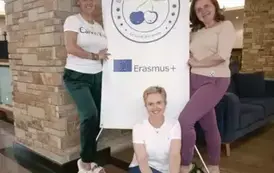 Uczestniczki kursu &bdquo;General English Intensive&rdquo; w Limassol na Cyprze