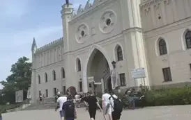 W drodze na zamek