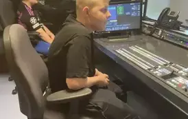 Chłopcy w studio montażowym