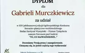Dyplom uczennicy Gabrielii Murczkiewicz z klasy I a