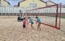 Zmiana stron po siatką