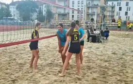 Zmiana stron w trakcie meczu