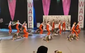 KLEKS II w choreografii pt. W SADZIE