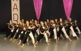 KLEKS II w choreografii pt. KOMPOZYCJA