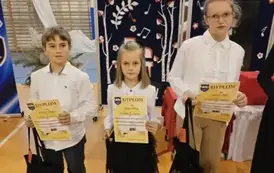 Laureaci międzyszkolnego konkursu fotograficznego Piękno Staszowa w obiektywie