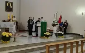 Uroczysta niedzielna msza święta w intencji szkoły